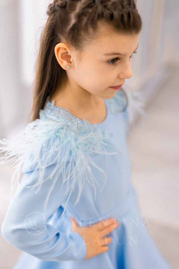 Платье с перышками детское с длинным рукавом