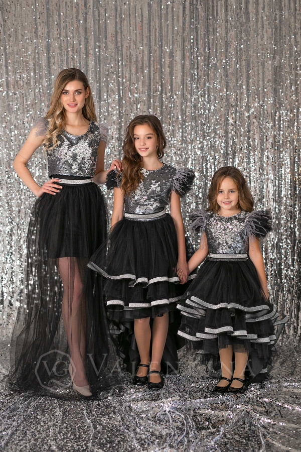 Фэмили лук Cristina для мамы и дочки - топ и пышная юбка
