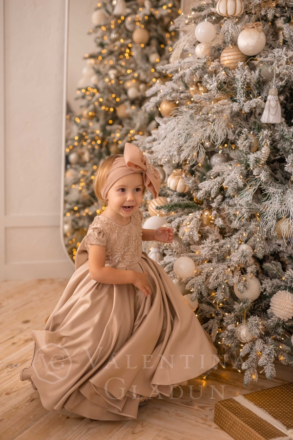 Платье новогоднее для девочки на прокат Харьков