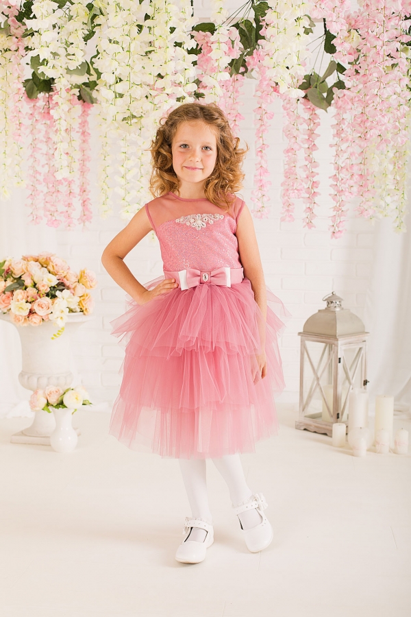 Короткое детское пышное платье розового цвета Vesta 
