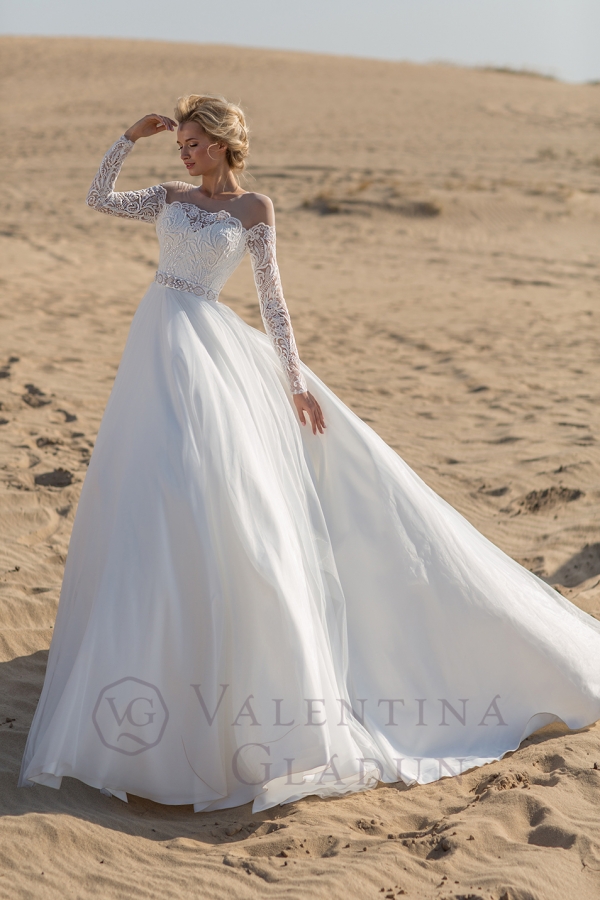 Свадебное платье с кружевом Рафаэль