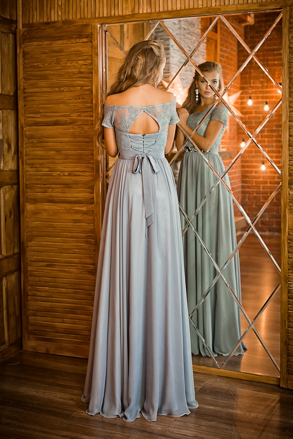 шифоновое платье прямого силуэта с гипюром по корсету Mademoiselle grey
