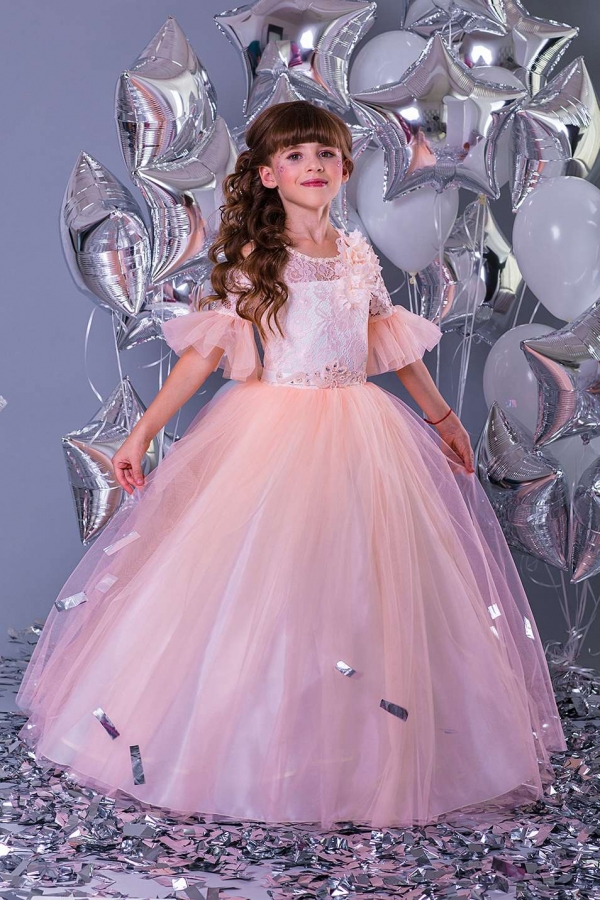 красивое воздушное платье на праздник для девочки