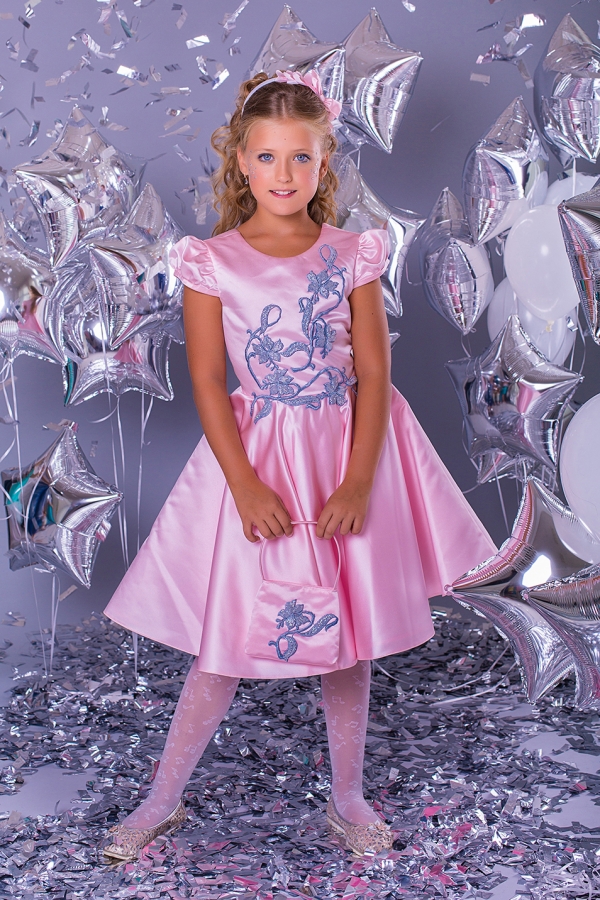 Стильное короткое платье для девочки Lucky Pink