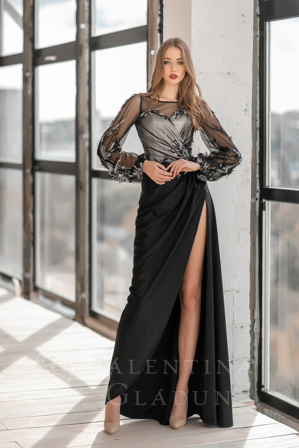 силуэтное платье в пол серо-черное от Валентины Гладун