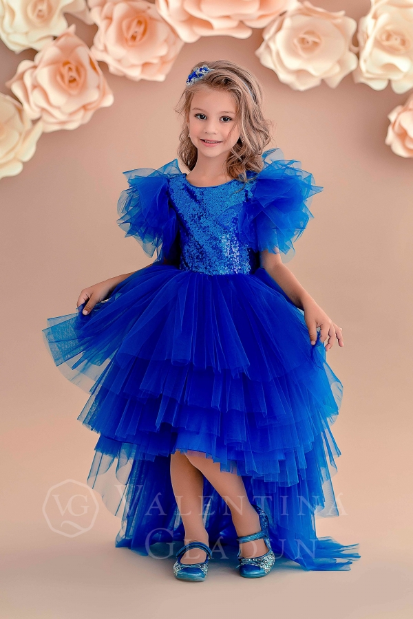 детское эффектное платье с многослойной юбкой синего цвета