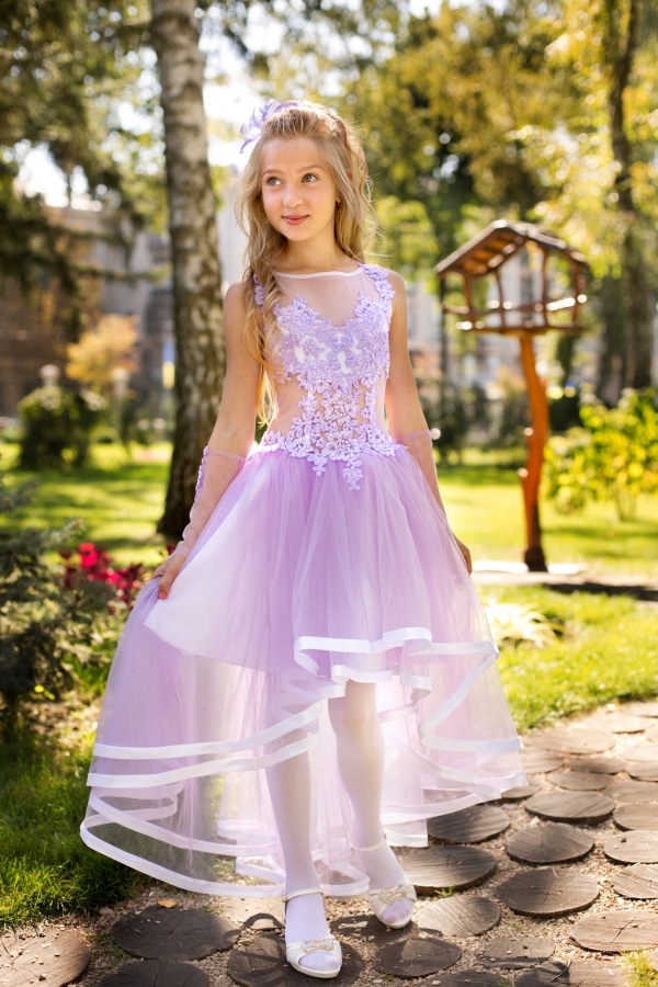 Платье для девочки лилового цвета