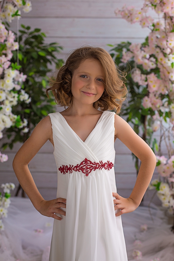 Купить длинное шифоновое платье для девочки Fluffy в белом цвете
